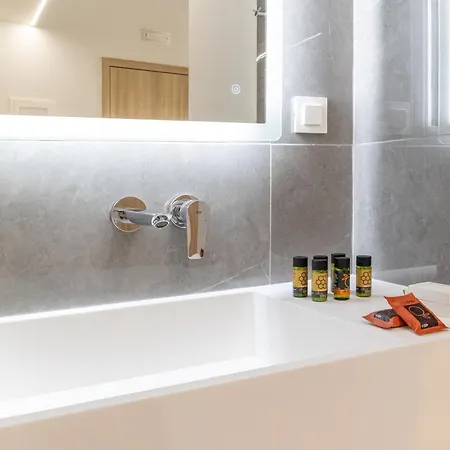 Hotel Epavli Grace 4*