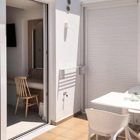 Hotel Epavli Grace 4*