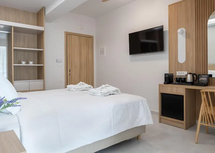 Epavli Grace Chania (Crete)