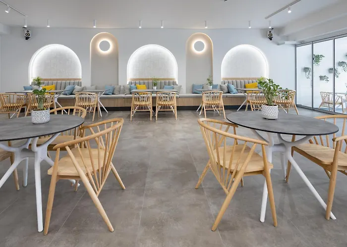 Epavli Grace חאניה